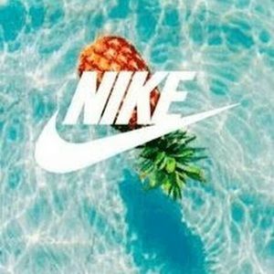 Meet your Posher, Amaya